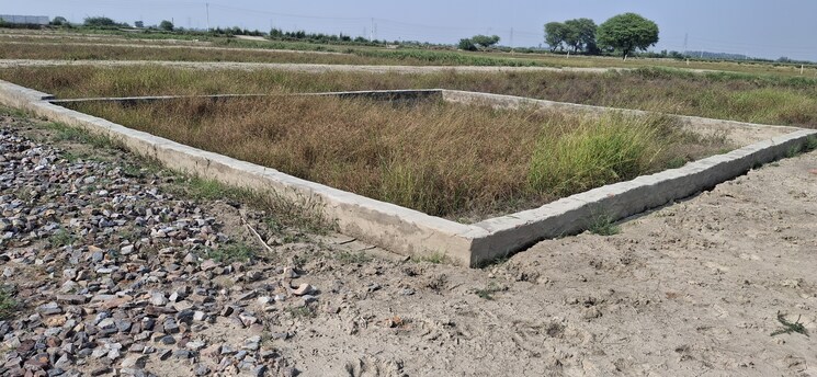 undefined, upsidc site b  75 Sq.Yd. Plot In Upsidc Site B Greater Noida 7852789