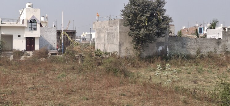 undefined, upsidc site b  84 Sq.Yd. Plot In Upsidc Site B Greater Noida 7852797