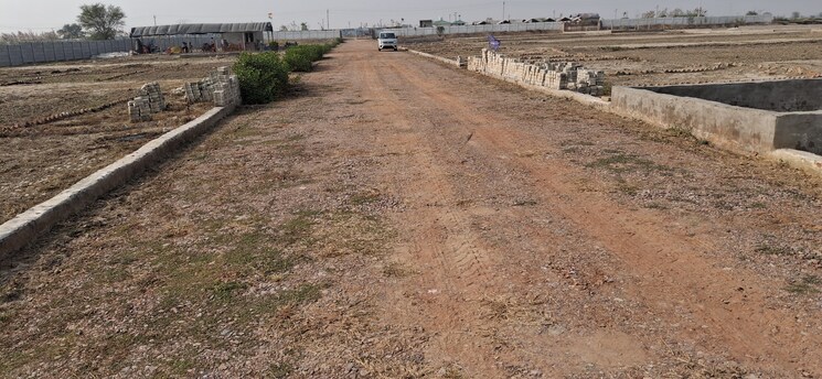 undefined, upsidc site b  60 Sq.Yd. Plot In Upsidc Site B Greater Noida 7852833