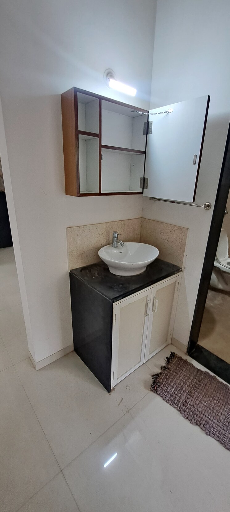 Bathroom, suyog-padmavati-hills 3 Bedroom 1600 Sq.Ft. Apartment In Bavdhan Pune 7852860