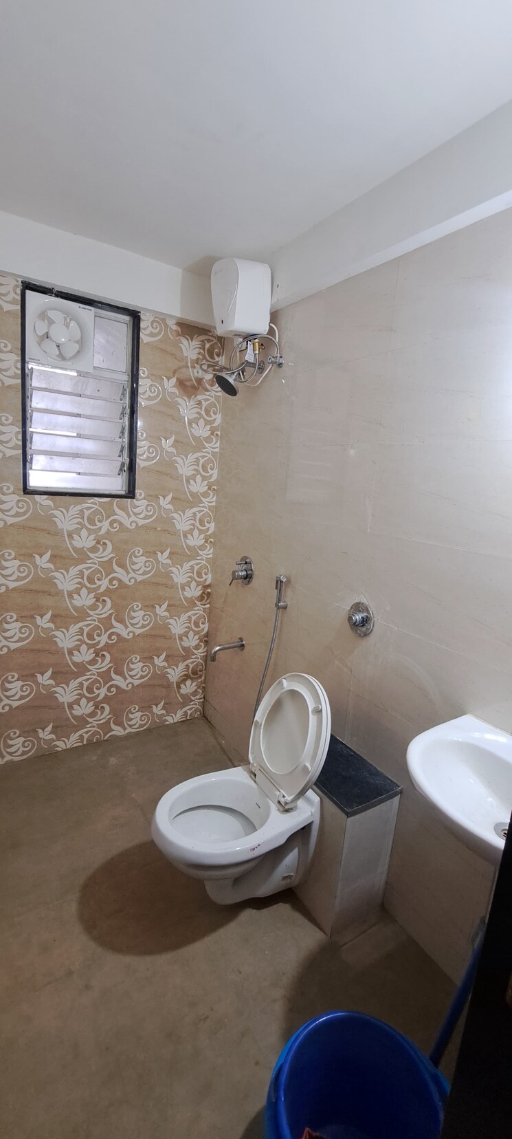 Bathroom, suyog-padmavati-hills 3 Bedroom 1600 Sq.Ft. Apartment In Bavdhan Pune 7852860