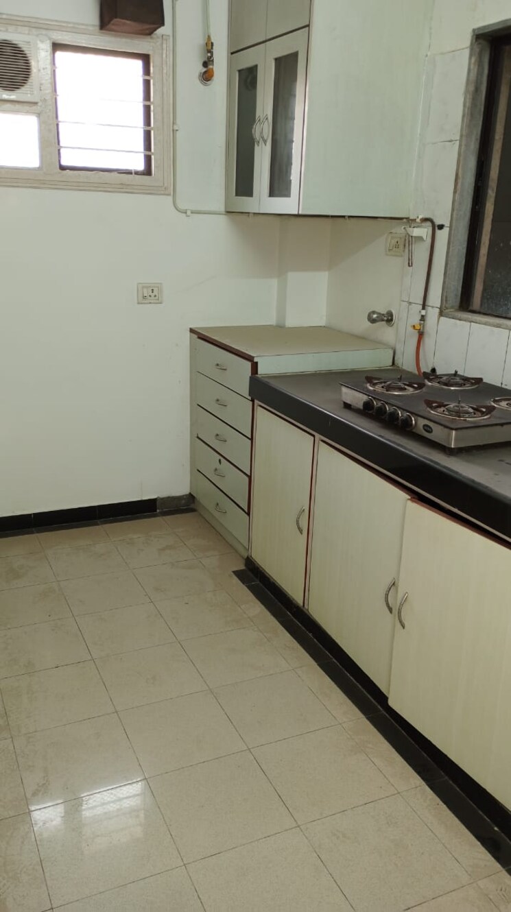 Kitchen, shree-sai-surya-kiran 2 Bedroom 600 Sq.Ft. Apartment In Andheri West Mumbai 7852923