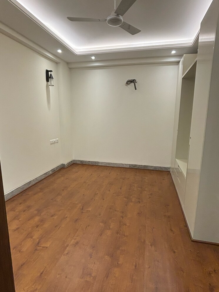 Room, greater kailash ii 4 Bedroom 2400 Sq.Ft. Independent House In Greater Kailash ii Delhi 7852933