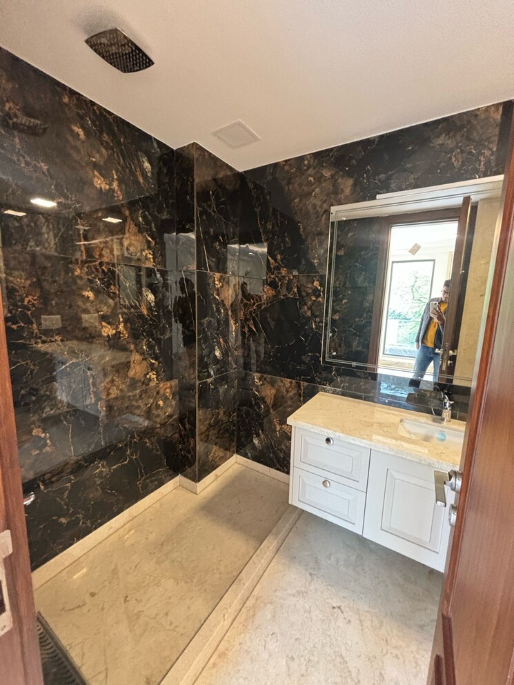 Living Room, greater kailash ii 4 Bedroom 2400 Sq.Ft. Independent House In Greater Kailash ii Delhi 7852933