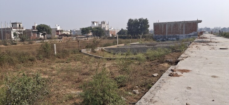 undefined, upsidc site b  100 Sq.Yd. Plot In Upsidc Site B Greater Noida 7852952