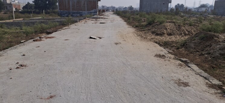 undefined, upsidc site b  100 Sq.Yd. Plot In Upsidc Site B Greater Noida 7852952