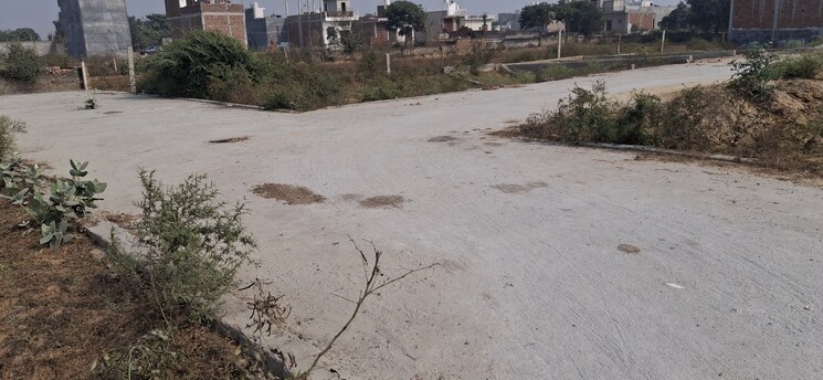 undefined, upsidc site b  100 Sq.Yd. Plot In Upsidc Site B Greater Noida 7852952