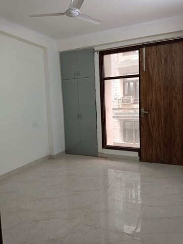 2 BHK Builder Floor For Rent in Chattarpur