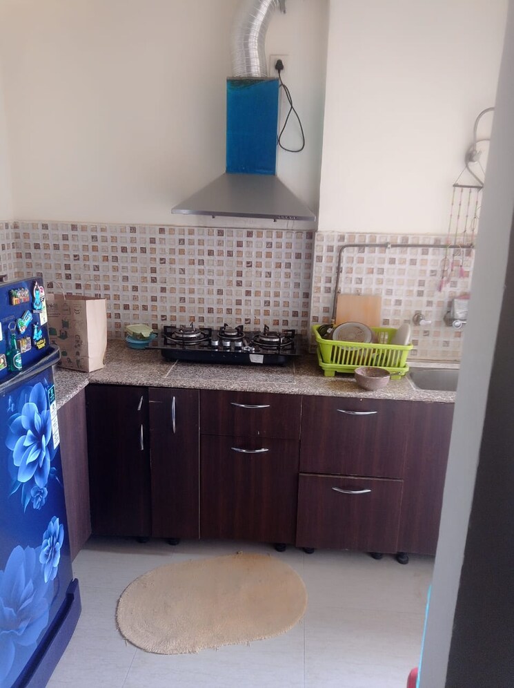 Kitchen, victoryone-central 2.5 Bedroom 1250 Sq.Ft. Apartment In Sector 12 Greater Noida Greater Noida 7853314