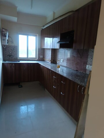 2 BHK Apartment For Rent in Gardenia Golf City, Sector 75