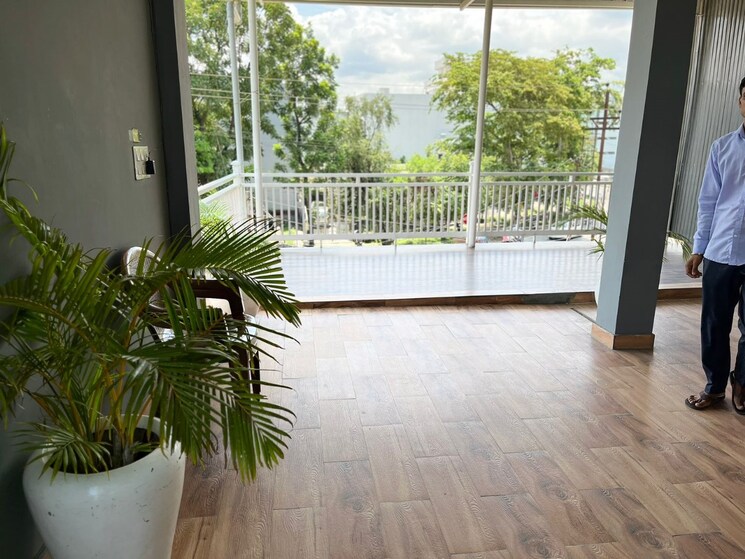 Balcony, unitech-espace-nirvana-country 5 Bedroom 500 Sq.Yd. Villa In Sector 50 Gurgaon 7853313