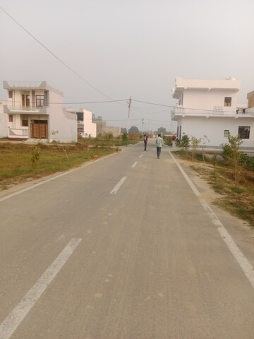 Balcony in 3.5 BHK Builder Floor at Meerut Cantt – for Sale
