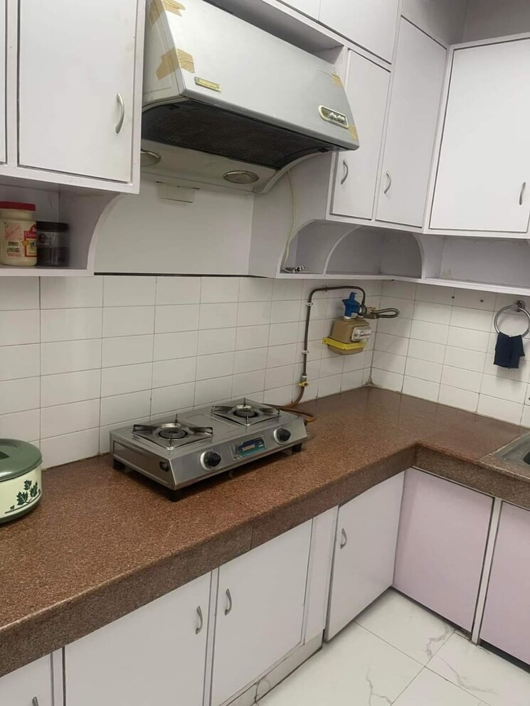 Kitchen, ambience-island-lagoon 3 Bedroom 3215 Sq.Ft. Apartment In Sector 24 Gurgaon 7853328