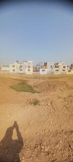 900 Sq.Ft. Plot in Parbhat Road