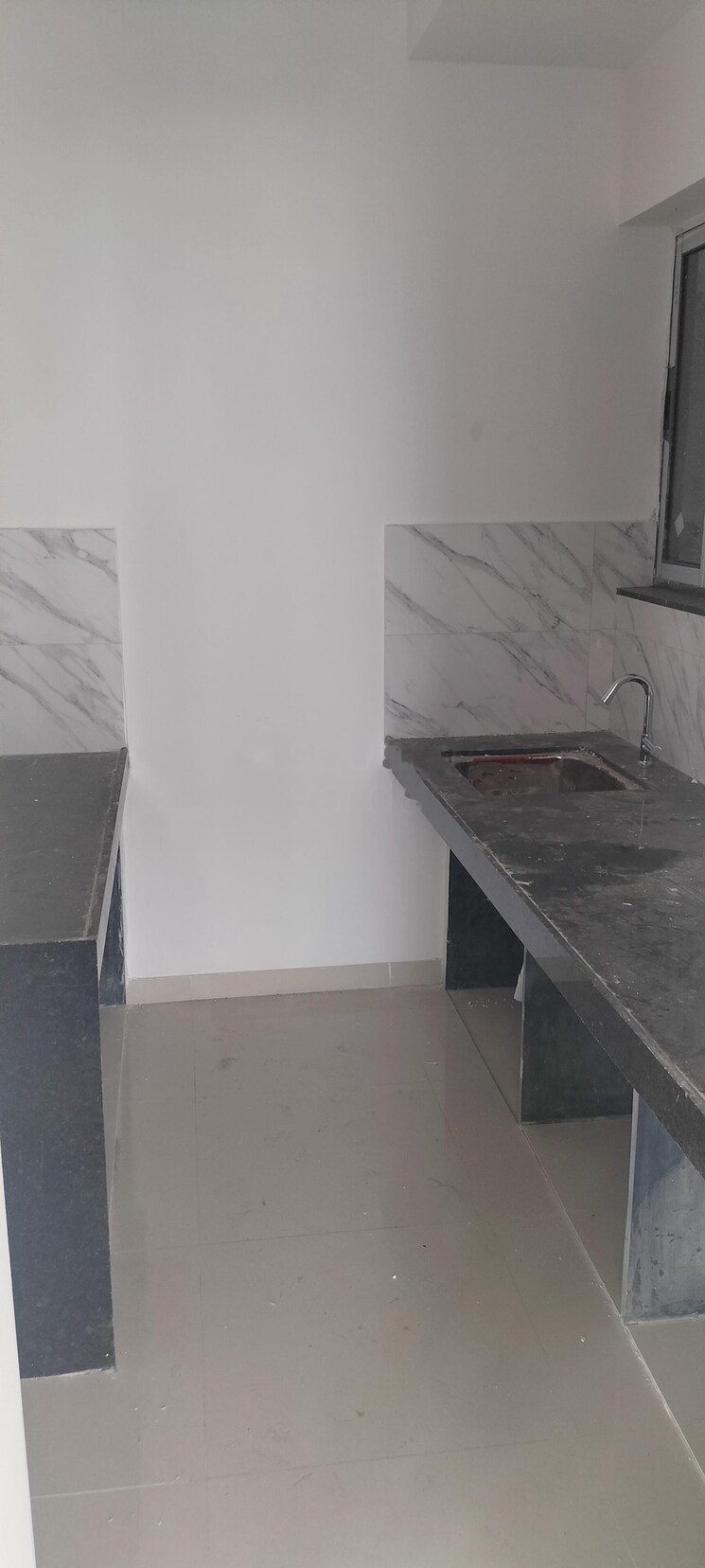 Kitchen, uk-iridium 2 Bedroom 544 Sq.Ft. Apartment In Kandivali East Mumbai 7853486
