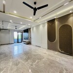 3.5 BHK + Pooja Room,Servant Room 2400 Sq.Ft. Builder Floor in Sushant Lok 2