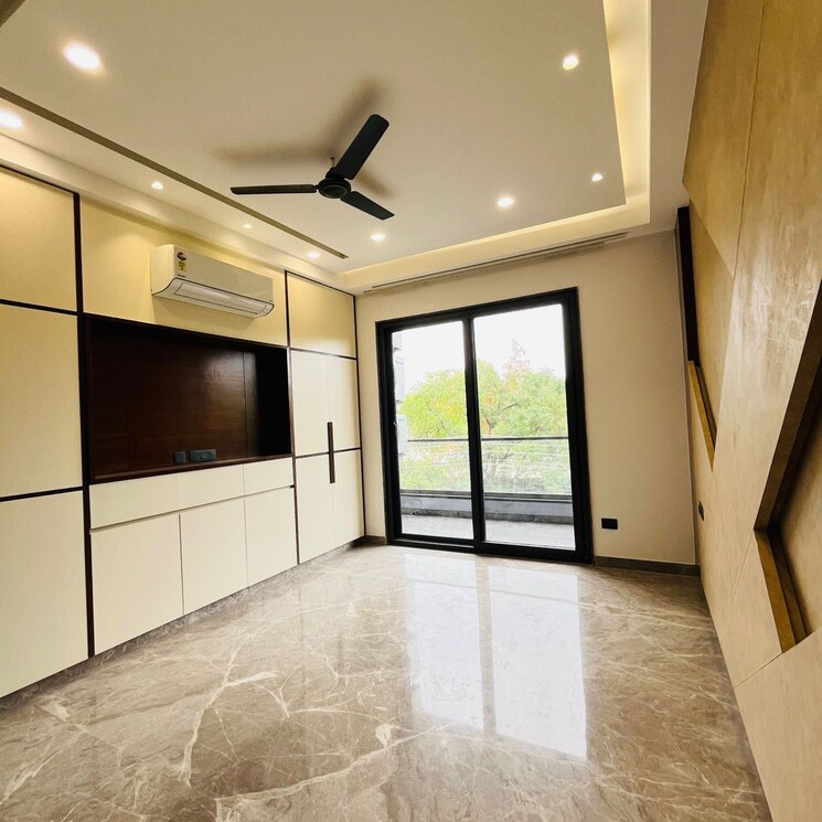 Room, sushant-lok-2 3.5 Bedroom 2400 Sq.Ft. Builder Floor In Sector 56 Gurgaon 7853513