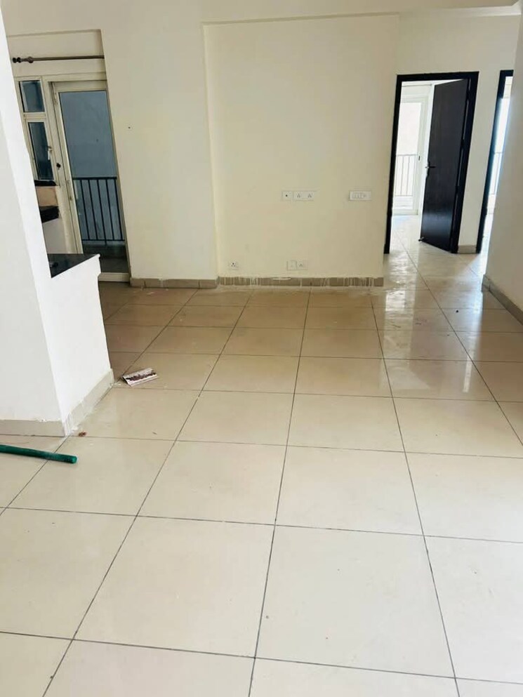 Bathroom, panchsheel-greens-ii 2 Bedroom 1060 Sq.Ft. Apartment In Sector 16 Greater Noida Greater Noida 7853510