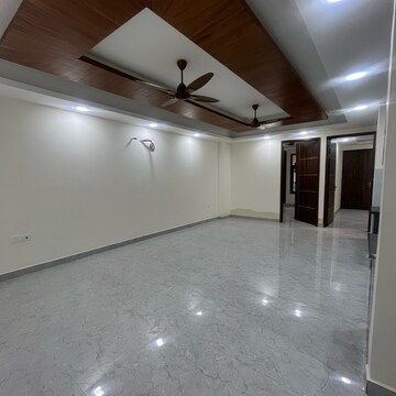 6+ BHK Independent House For Rent in Chattarpur