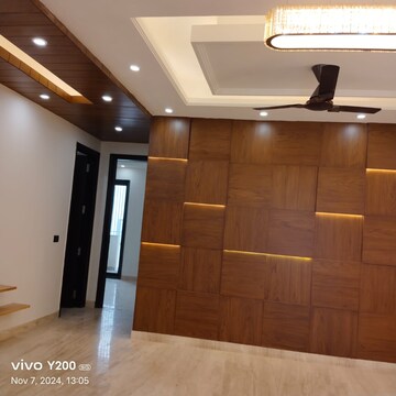 Kitchen in 3.5 BHK Apartment at Orchid Petals, Sector 49 – for Sale