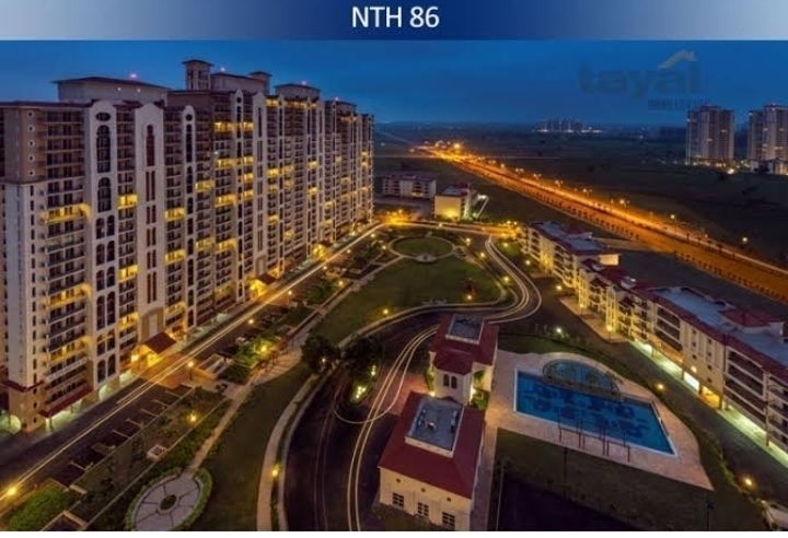 3 BHK + Servant Room Apartment For Sale in DLF New Town Heights II