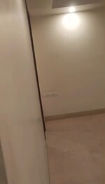 3 BHK + Servant Room 1800 Sq.Ft. Builder Floor in Lajpat Nagar III