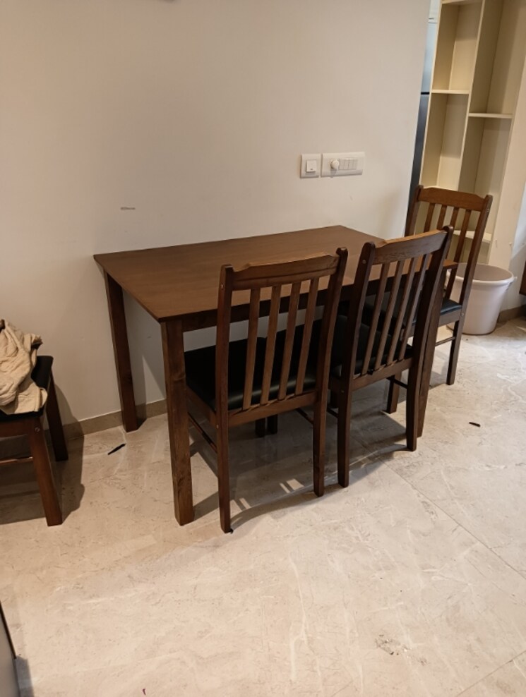  Parking, hiranandani-regent-hill 1 Bedroom 379 Sq.Ft. Apartment In Powai Mumbai 7853610