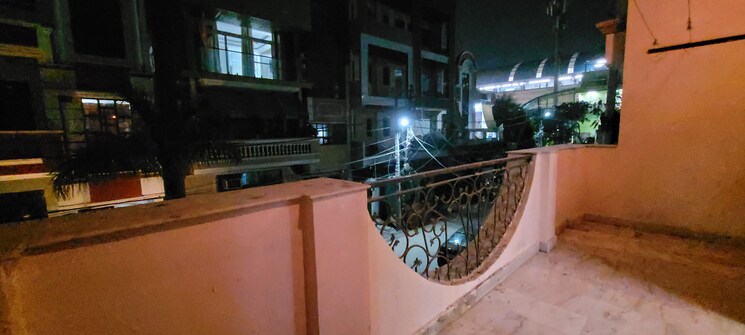 Kitchen, nai basti 3.5 Bedroom 1800 Sq.Ft. Builder Floor In Nai Basti Ghaziabad 7853639