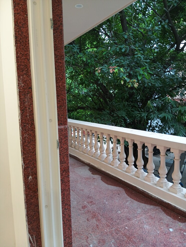 Balcony, greater kailash i 3 Bedroom 1800 Sq.Ft. Builder Floor In Greater Kailash I Delhi 7853630