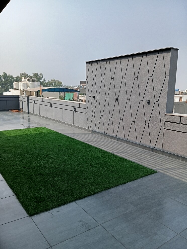 Balcony, greater kailash i 3 Bedroom 1800 Sq.Ft. Builder Floor In Greater Kailash I Delhi 7853630