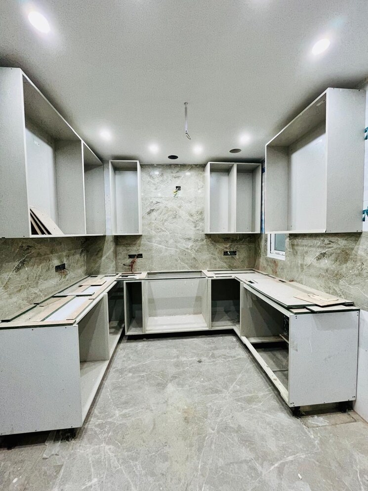 Kitchen, vipul-world-floors 3 Bedroom 192 Sq.Yd. Builder Floor In Sector 48 Gurgaon 7853662