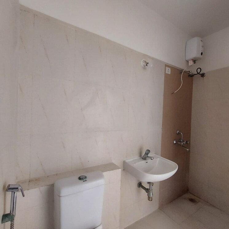 Attached Bathroom, mohammadwadi 3 Bedroom 1700 Sq.Ft. Apartment In Mohammadwadi Pune 7853669
