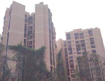 1 BHK Apartment For Rent in Gold Crest CHS Andheri West Mumbai  7853654