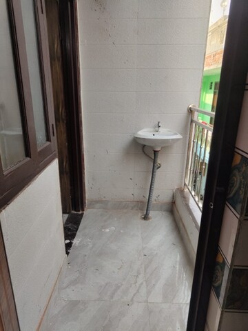 2 BHK Builder Floor For Rent in New Ashok Nagar