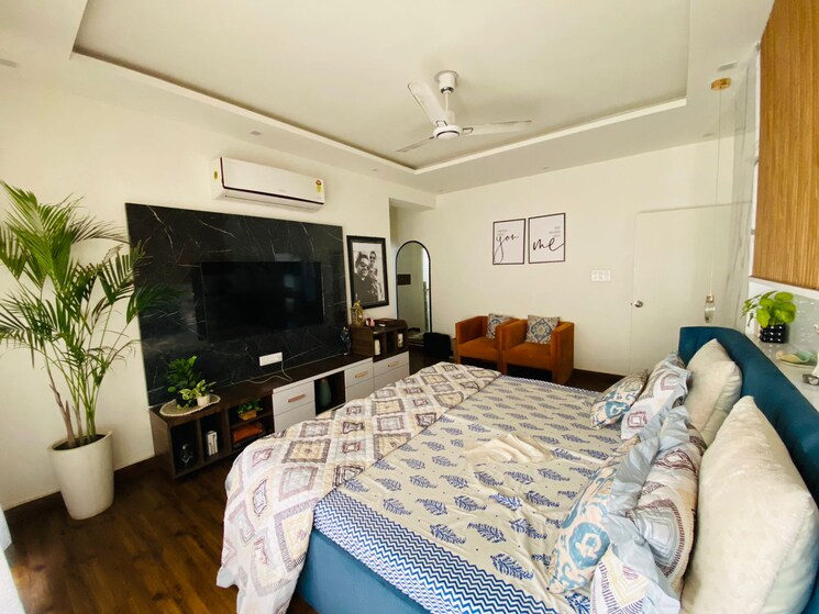 Bedroom, shree-balaji-cghs 4 Bedroom 2700 Sq.Ft. Apartment In Sector 45 Faridabad 7853671