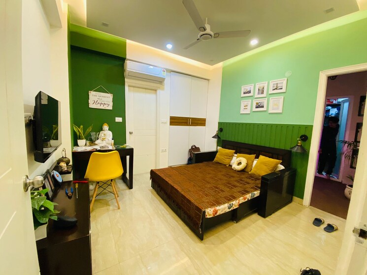 Bedroom, shree-balaji-cghs 4 Bedroom 2700 Sq.Ft. Apartment In Sector 45 Faridabad 7853671