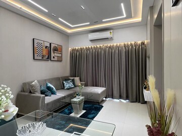 Master Bedroom in 1 BHK Apartment at Sanghavi Orchid, Mira Road – for Sale
