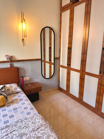 Furnished Amenities in 2 BHK Apartment at Lodha Sterling, Kolshet Road – for Sale