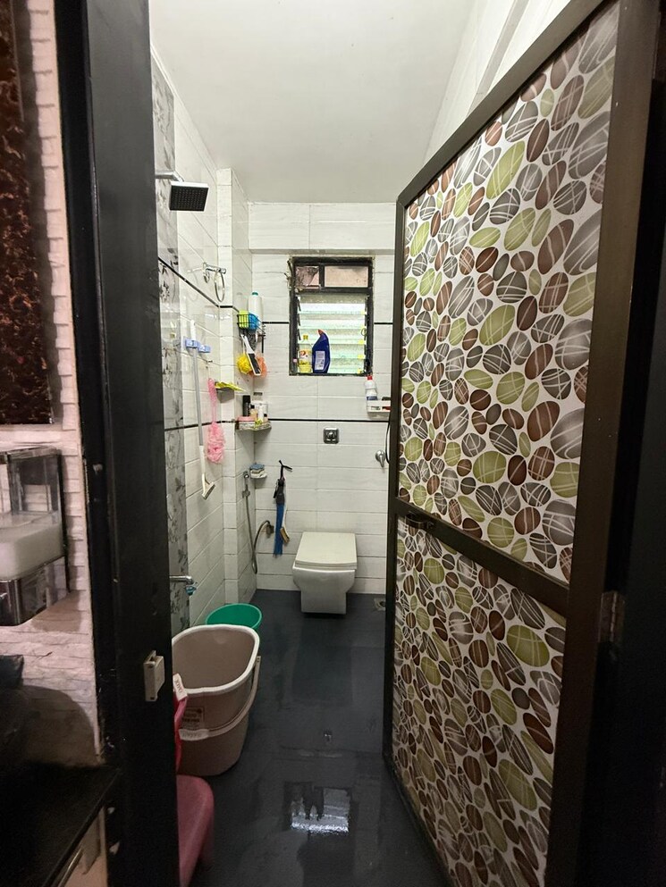 Bathroom, kopar khairane sector 14 1 Bedroom 460 Sq.Ft. Apartment In Kopar Khairane Sector 14 Navi Mumbai 7854018