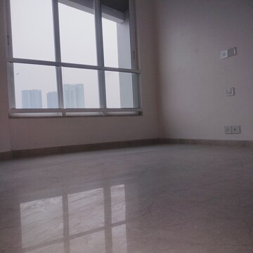Bedroom in 3 BHK Apartment at Kalpataru Radiance, Goregaon West – for Rent
