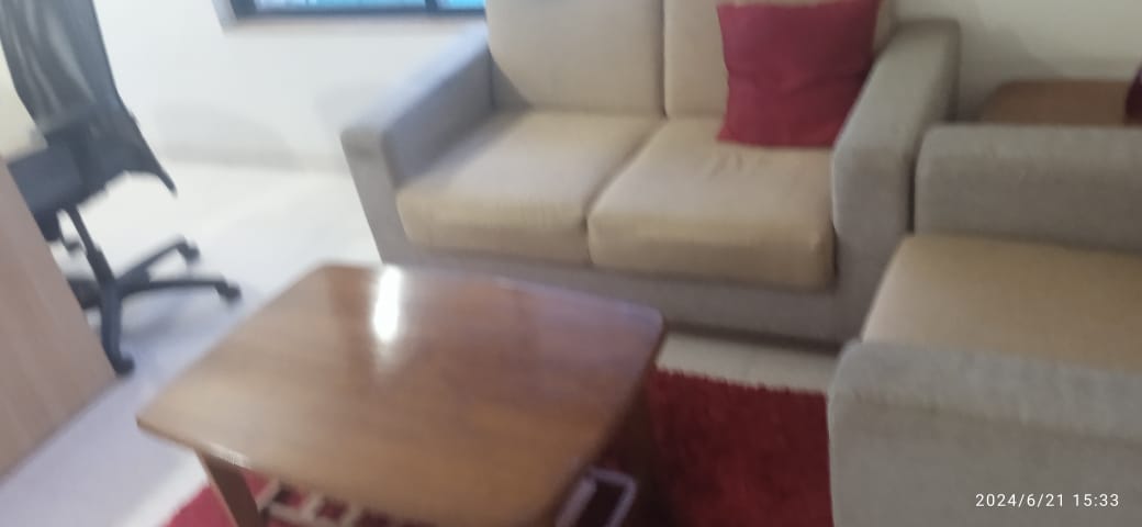 3 BHK 1550 Sq.Ft. Apartment in Clover Heights