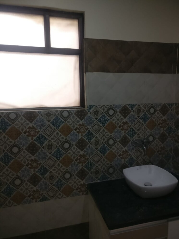 Master Bedroom, paramount-symphony 2.5 Bedroom 1425 Sq.Ft. Apartment In Sain Vihar Ghaziabad 7854194