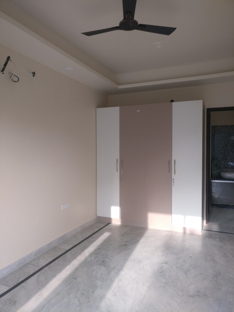 Room, paramount-symphony 2.5 Bedroom 1425 Sq.Ft. Apartment In Sain Vihar Ghaziabad 7854194