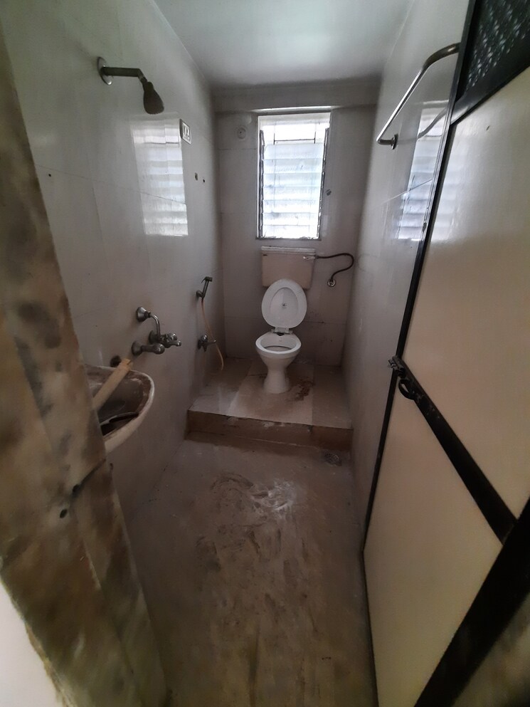 Bathroom, ram-pushpanjali-residency 2 Bedroom 700 Sq.Ft. Villa In Owale Thane 7854277