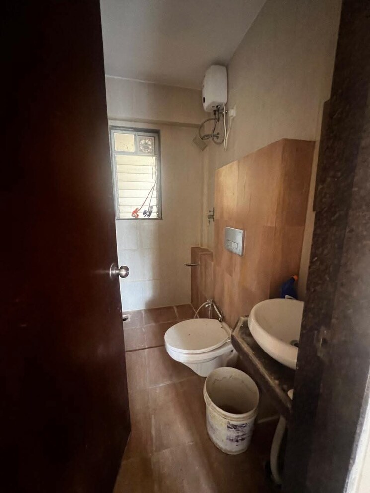 Bathroom, karmvir-avant-western-woods 2 Bedroom 1000 Sq.Ft. Apartment In Dahisar East Mumbai 7854222