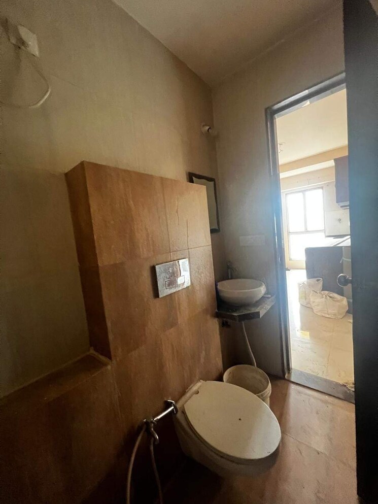 Bathroom, karmvir-avant-western-woods 2 Bedroom 1000 Sq.Ft. Apartment In Dahisar East Mumbai 7854222