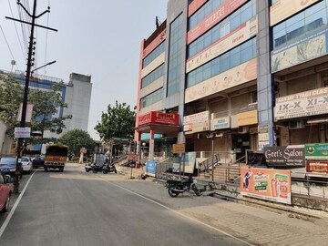  Shop For Rent in Thane West