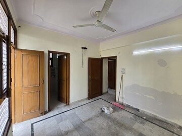 रेसिडेंशियल फ्लैट वर्ग फुट फॉर रेंट इन सेक्टर 7 द्वारका दिल्ली  7854276