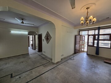 रेसिडेंशियल फ्लैट वर्ग फुट फॉर रेंट इन सेक्टर 7 द्वारका दिल्ली  7854276