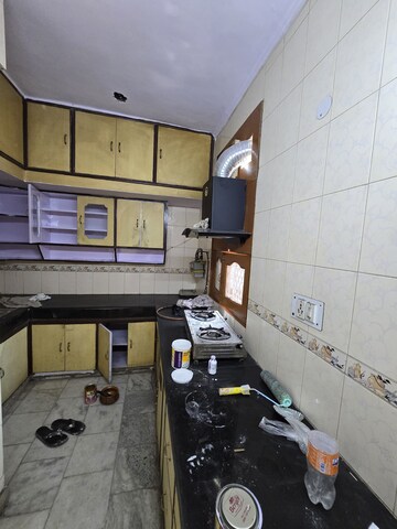 रेसिडेंशियल फ्लैट वर्ग फुट फॉर रेंट इन सेक्टर 7 द्वारका दिल्ली  7854276